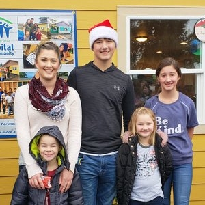 12.15.18 HWH - Family.jpg